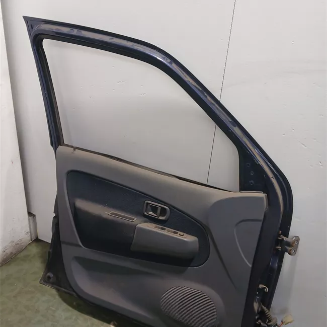 Porta anteriore sinistra