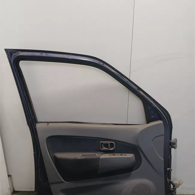 Porta anteriore sinistra