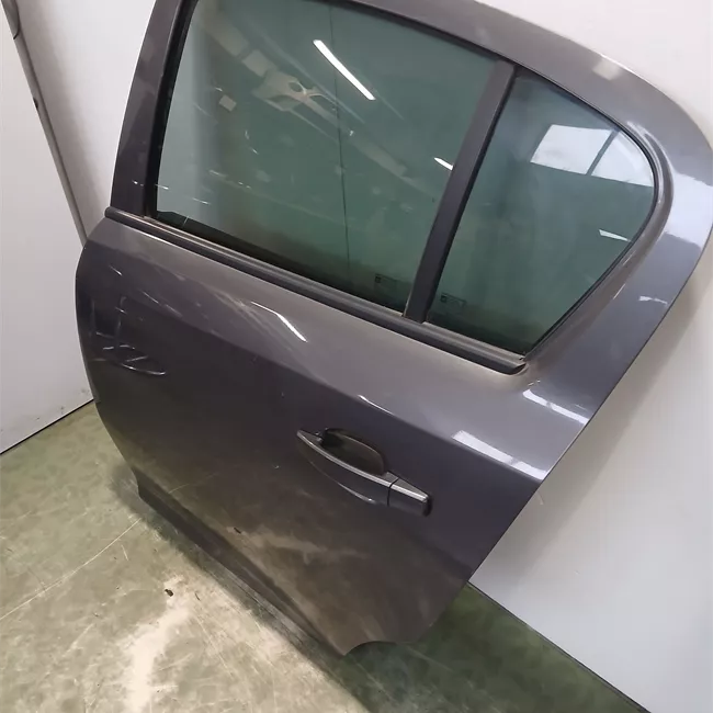 Porta posteriore sinistra