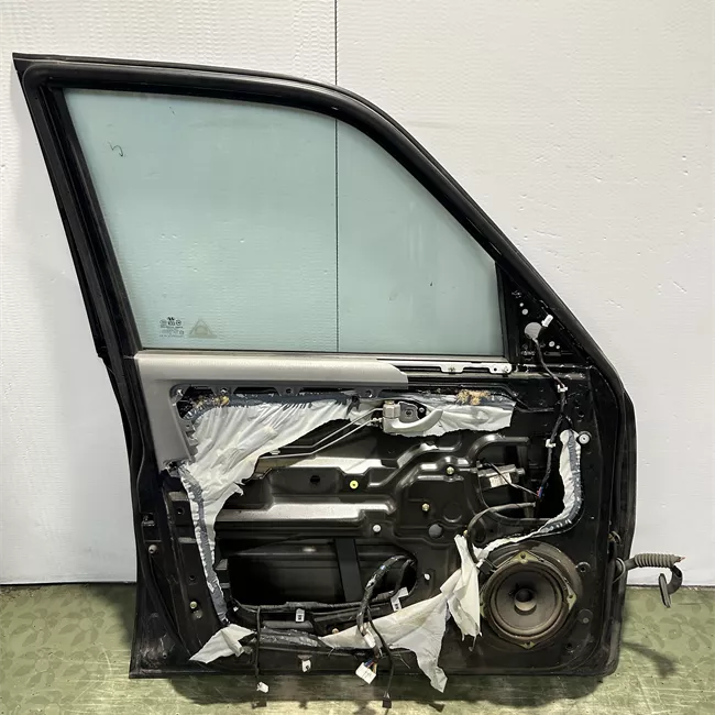 Porta anteriore sinistra