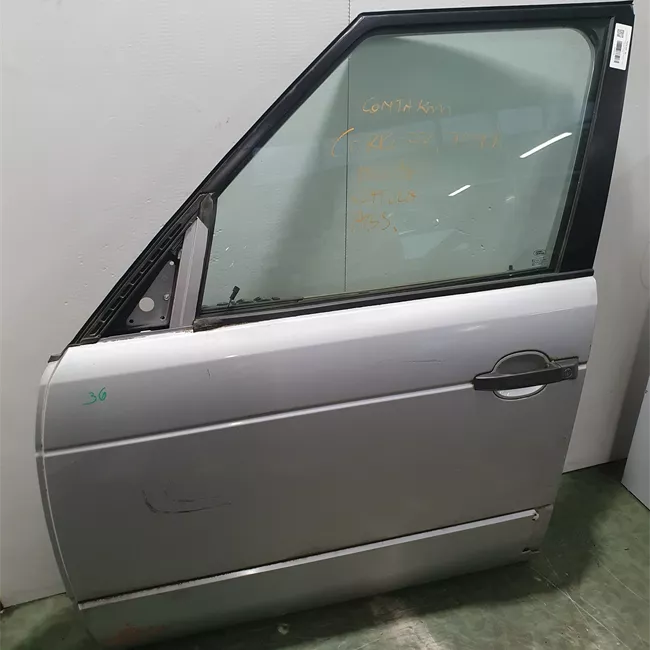 Porta anteriore sinistra