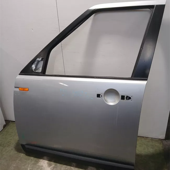 Porta anteriore sinistra