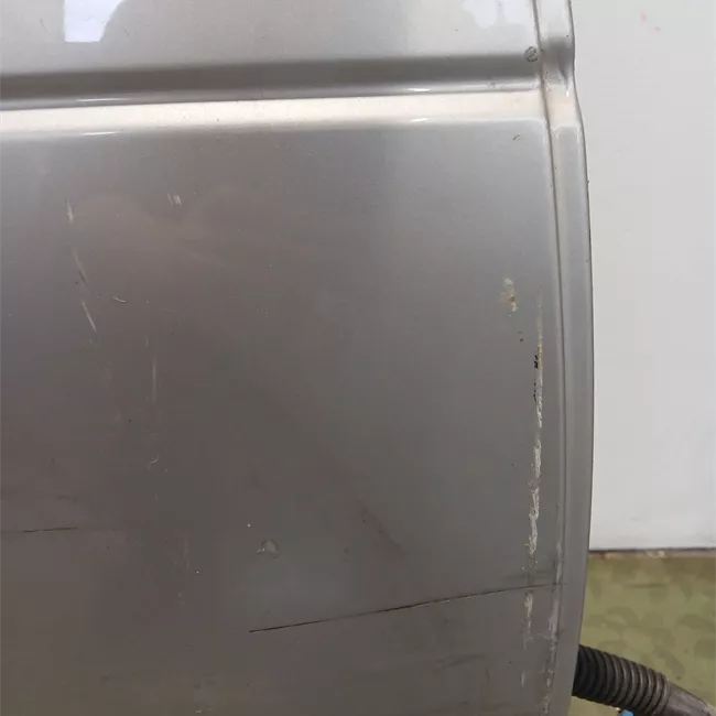 Porta posteriore destra