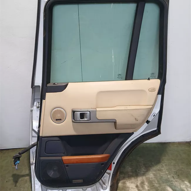 Porta posteriore destra