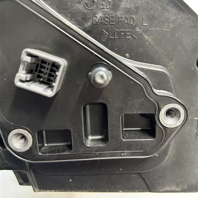 Retrovisore esterno regolazione elettrica sinistro Ampioraggio primer