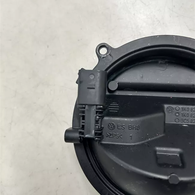 Maniglia portello posteriore con stemma/microinterr