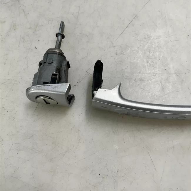 Maniglia porta anteriore sinistra primer