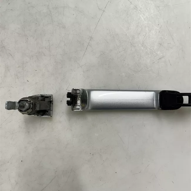 Maniglia porta anteriore sinistra primer