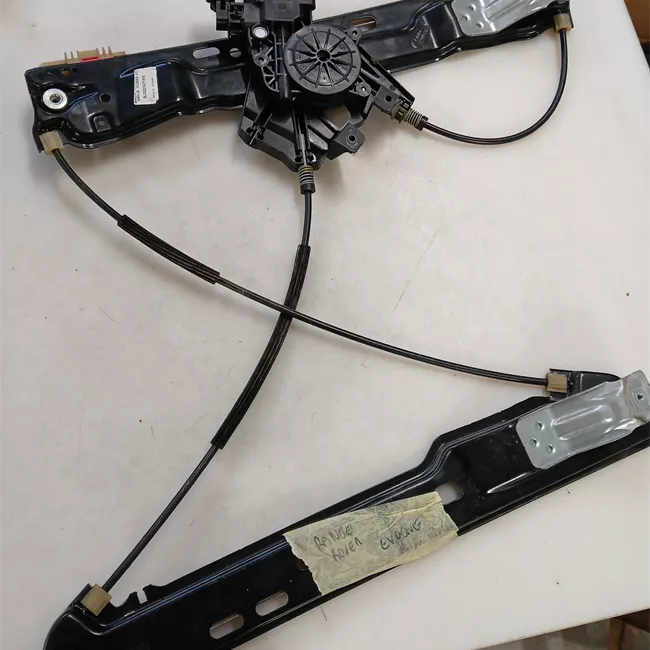 Alzacristallo elettrico porta anteriore con motorino sinistro