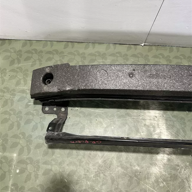 Traversa paraurti anteriore