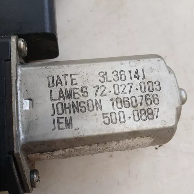 Alzacristallo elettrico porta anteriore con motorino destro