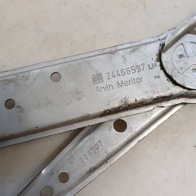 Alzacristallo elettrico porta anteriore sinistro