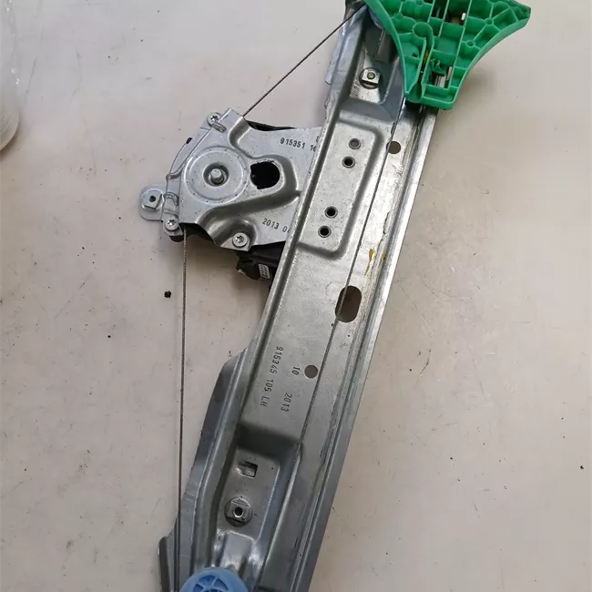 Alzacristallo elettrico porta posteriore sinistro con motorino