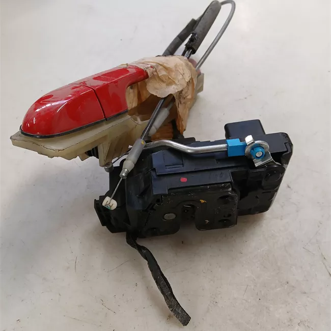 Serratura porta posteriore destra