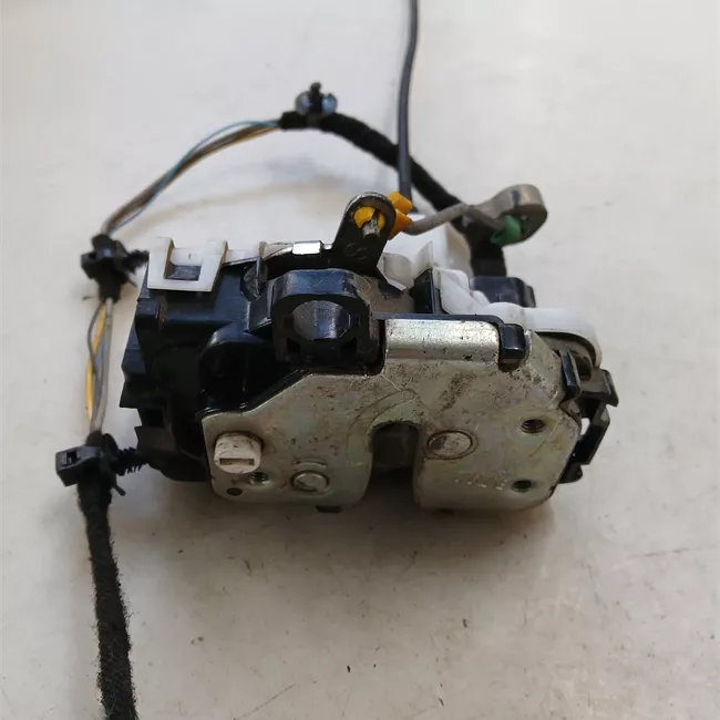 Serratura porta posteriore sinistra