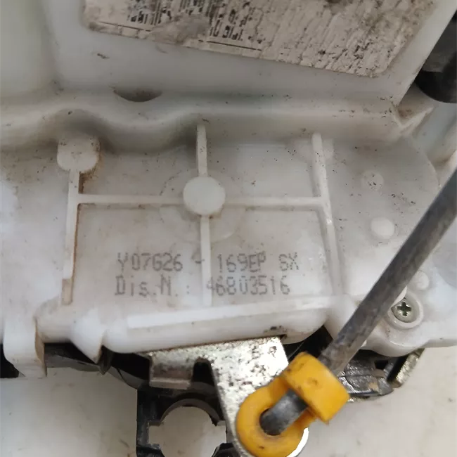 Serratura porta posteriore sinistra