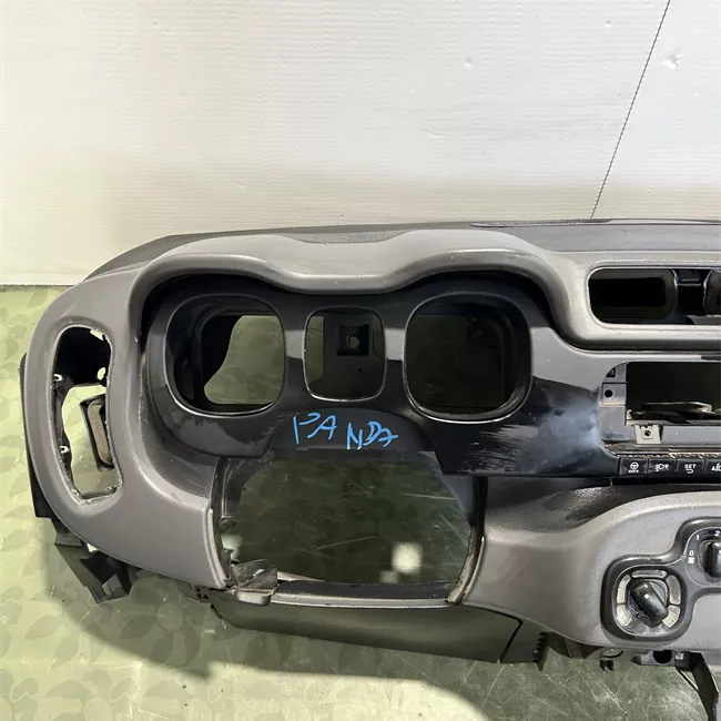 Cruscotto senza predisposizione PDA 2