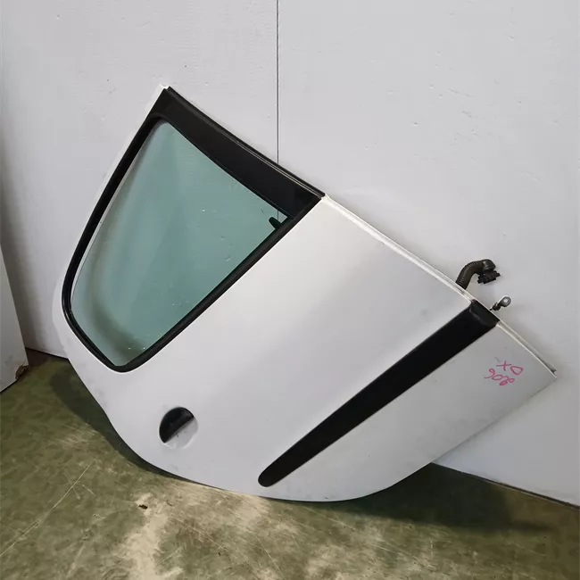 Porta posteriore destra