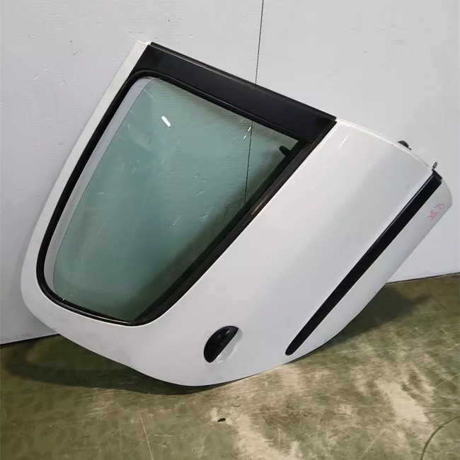 Porta posteriore destra