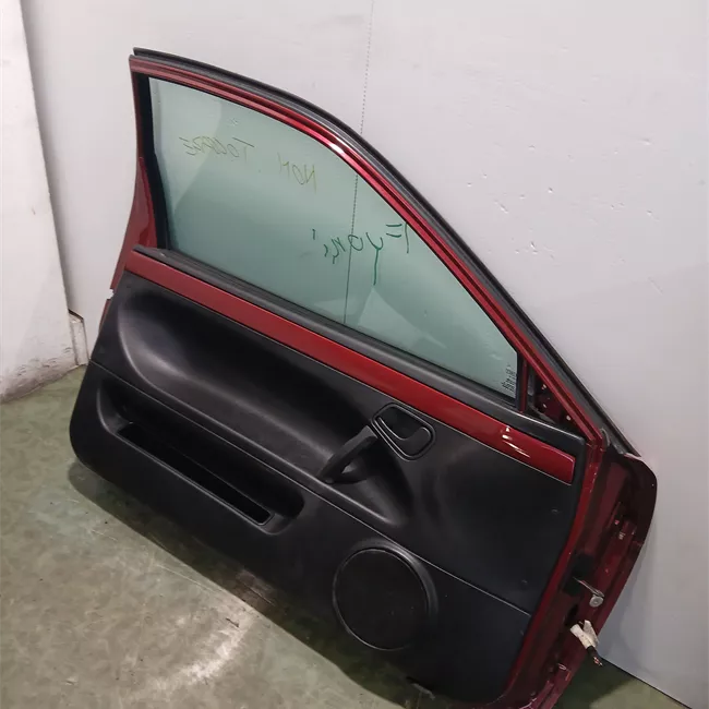 Porta anteriore sinistra