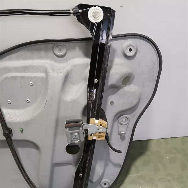 Alzacristallo porta anteriore sinistro