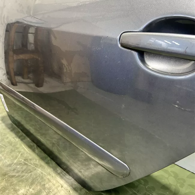 Porta posteriore sinistra