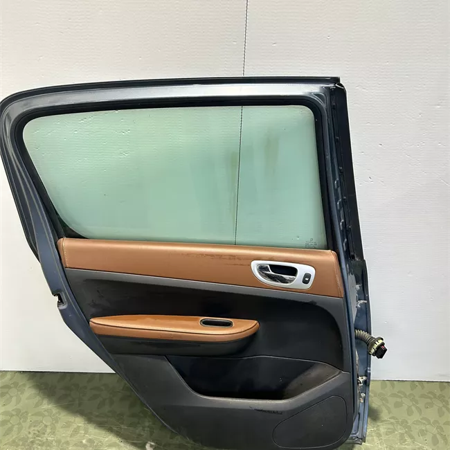 Porta posteriore sinistra