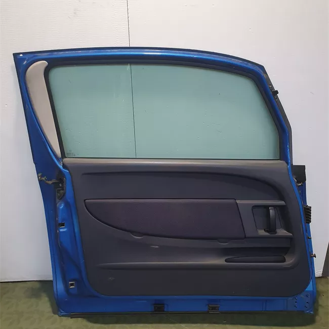 Porta anteriore sinistra