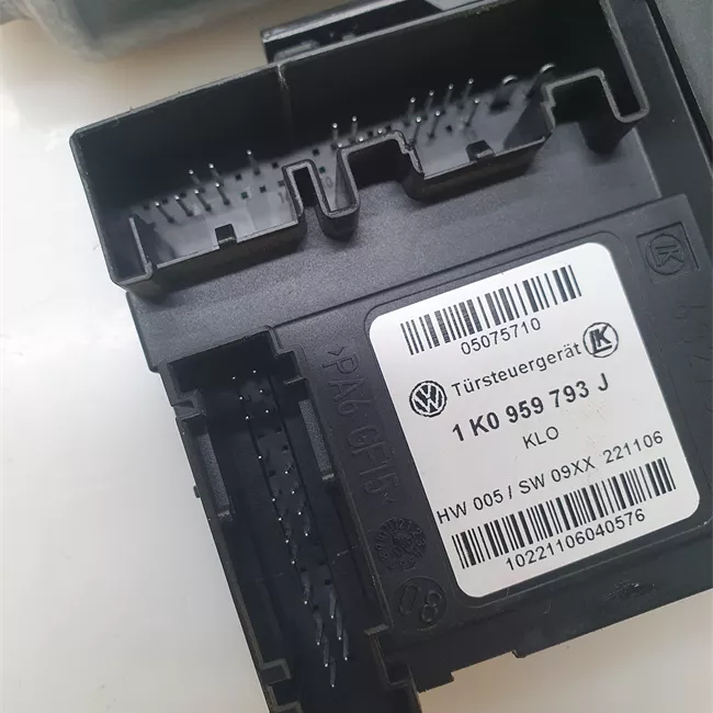 Alzacristallo elettrico porta anteriore sinistro