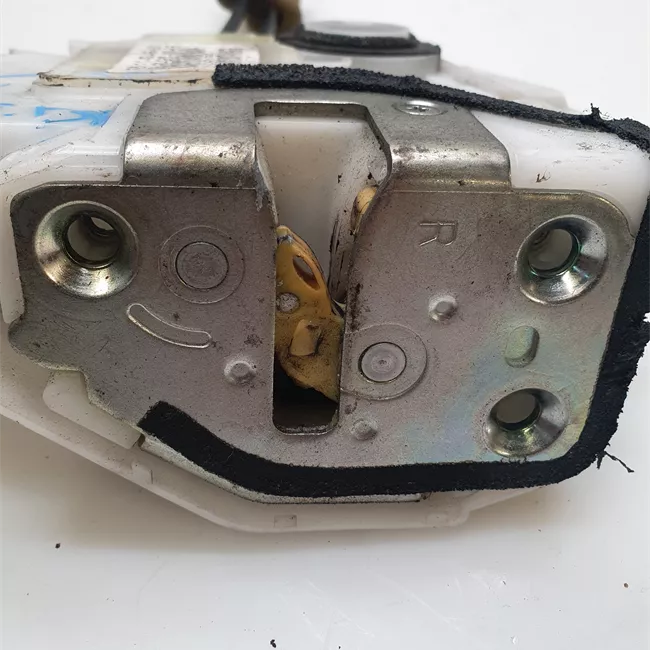 Serratura porta anteriore destra Base/Comfort