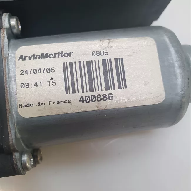 Motorino alzacristallo porta anteriore destro