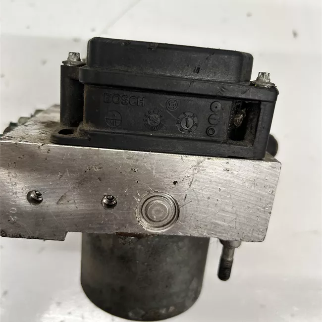 Aggregato ABS freni a tamburo posteriore