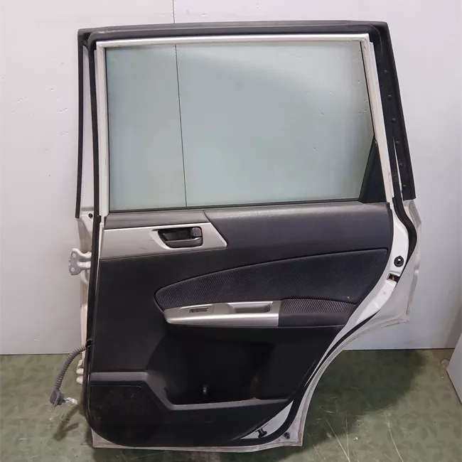 Porta posteriore destra