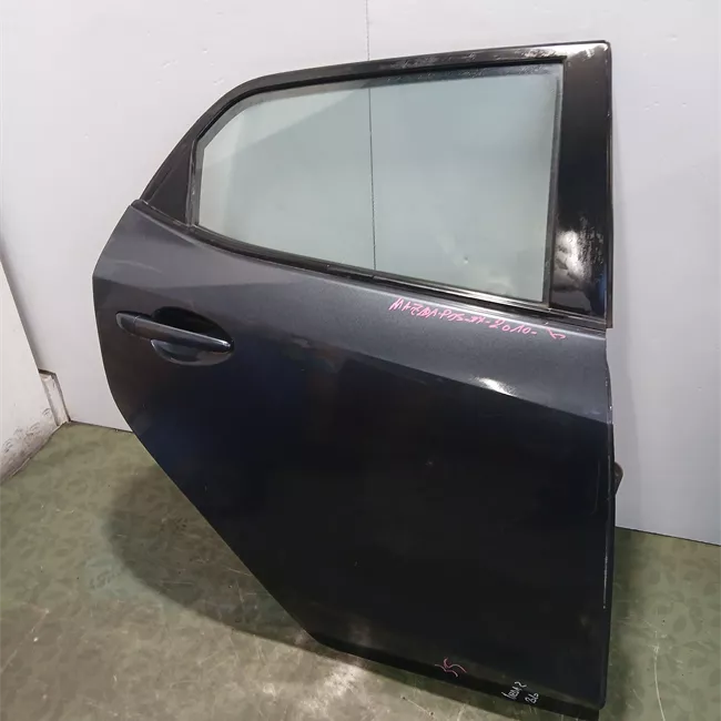 Porta posteriore destra