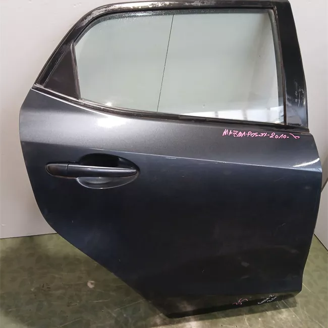 Porta posteriore destra