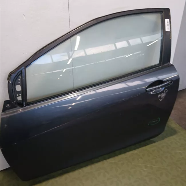 Porta anteriore sinistra