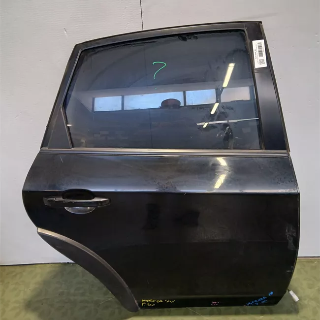 Porta posteriore destra