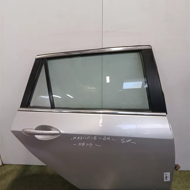 Porta posteriore destra