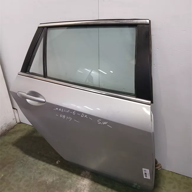 Porta posteriore destra