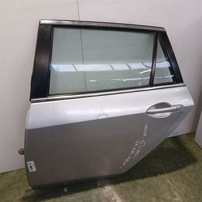 Porta posteriore sinistra