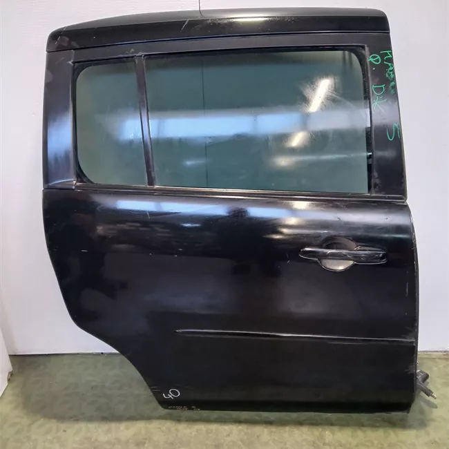 Porta posteriore destra