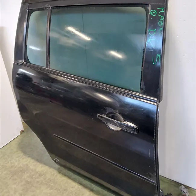 Porta posteriore destra