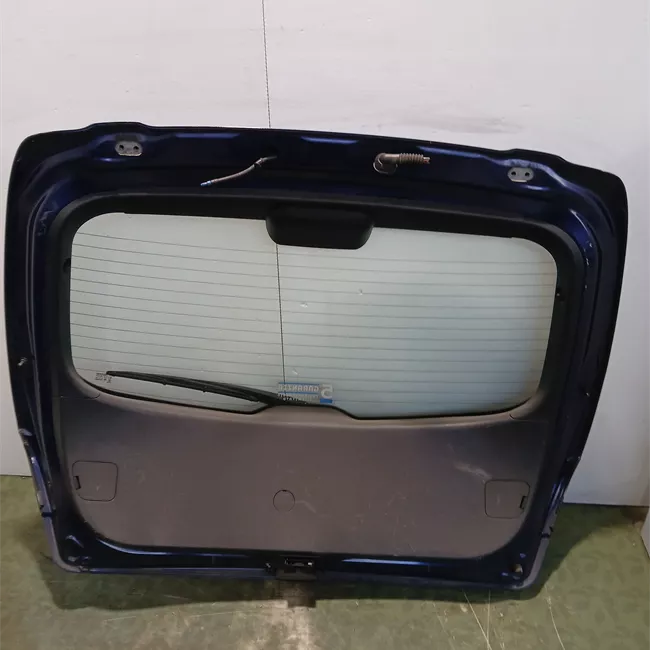 Portello posteriore senza spoiler/telecomando