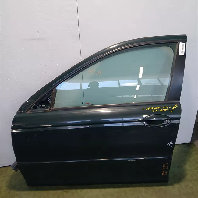 Porta anteriore sinistra