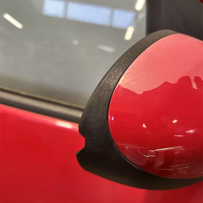 Porta anteriore destra