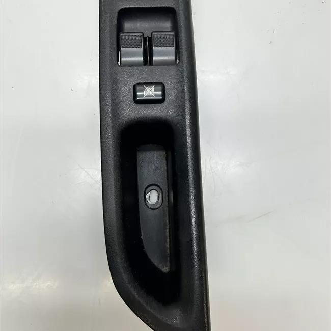 Interruttore alzacristalli porta anteriore