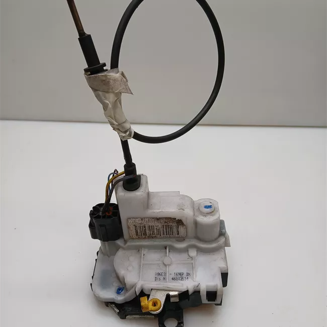 Serratura porta anteriore destra