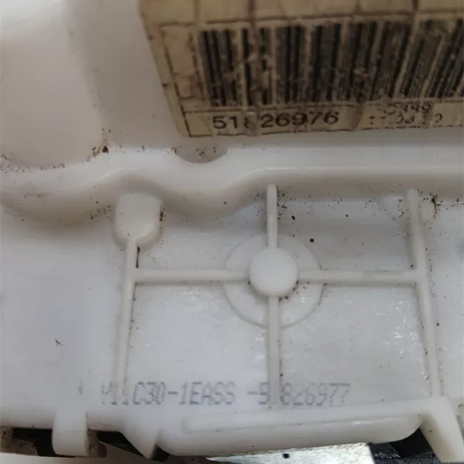 Serratura porta anteriore sinistra