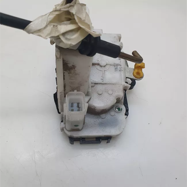 Serratura porta posteriore destra