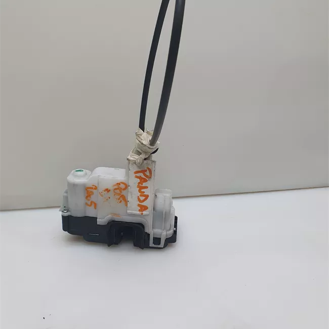 Serratura porta posteriore destra